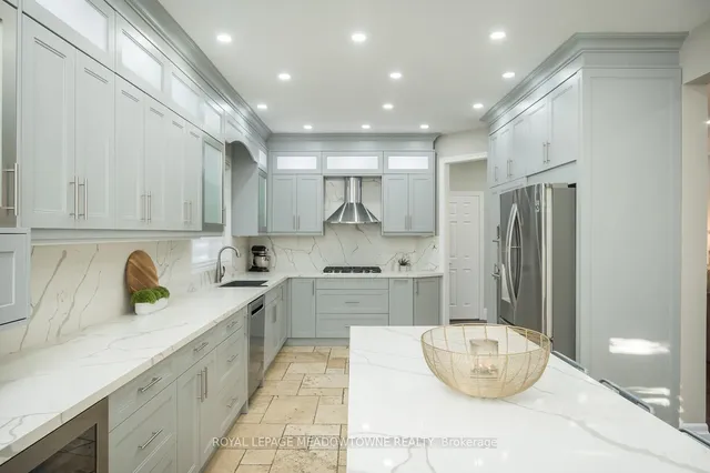 Additional image 3 of 371 Alexander Cres