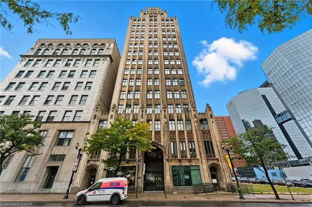 36 James St Unit 709