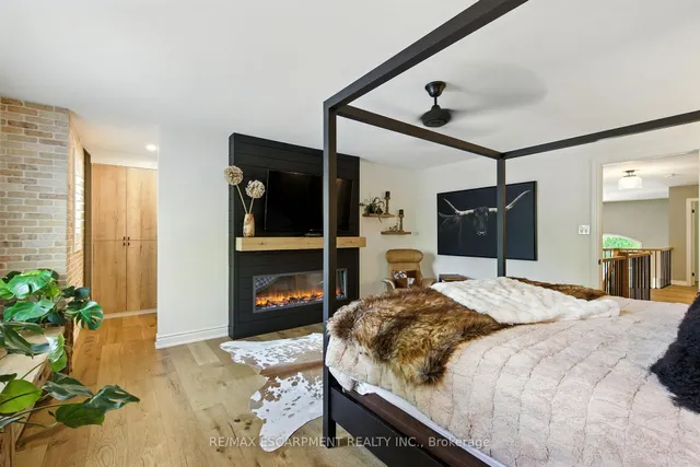 Additional image 23 of 587 Sandcherry Dr