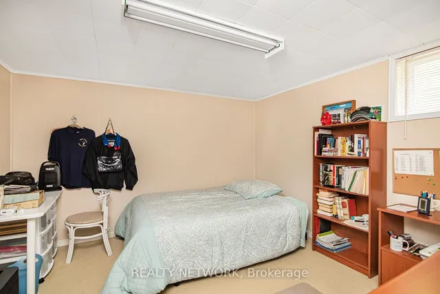 Additional image 35 of 23 Tyrone Dr