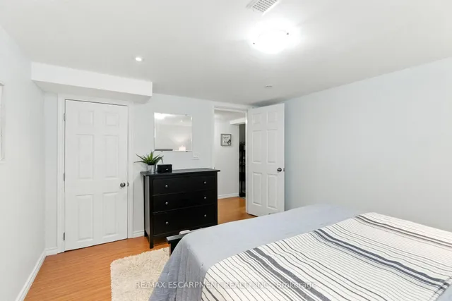 Additional image 30 of 289 East 25th St