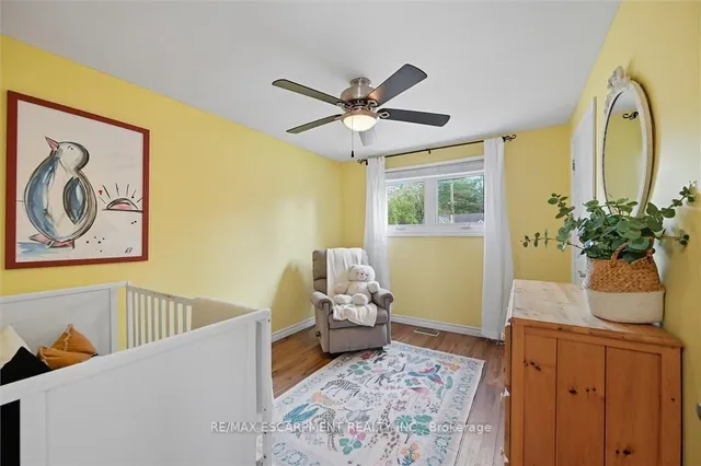 Additional image 33 of 641 HOLT Dr