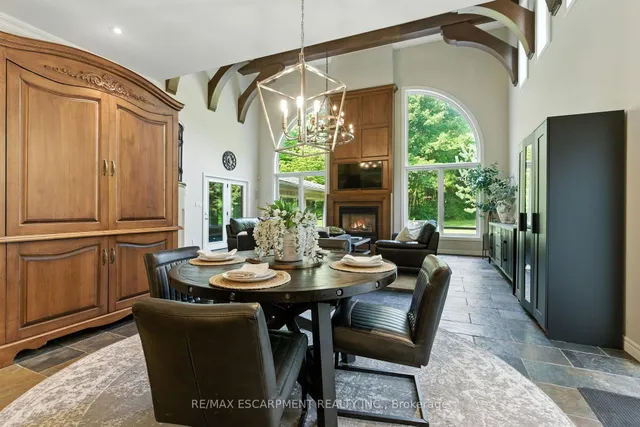 Additional image 24 of 26 PARKSHORE Pl