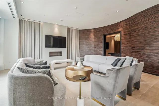 Additional image 27 of 2007 James St Unit 1405