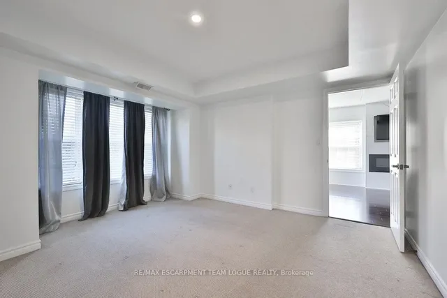 Additional image 23 of 2035 Appleby Line Unit 113