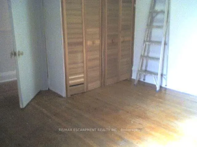 Additional image 13 of 59 VICTORIA Ave