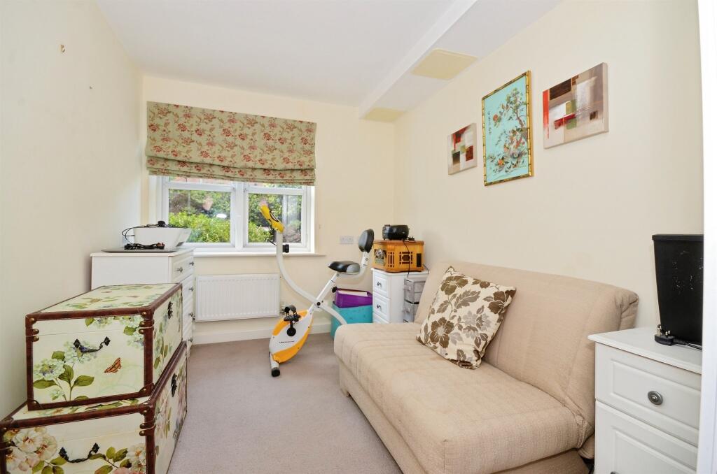 Additional image 11 of Wordsworth Close, Kings Park, St. Albans