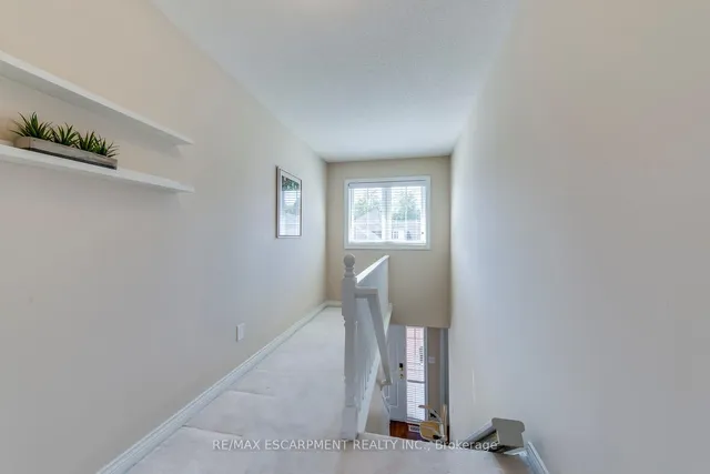 Additional image 23 of 2435 Woodward Ave Unit 15