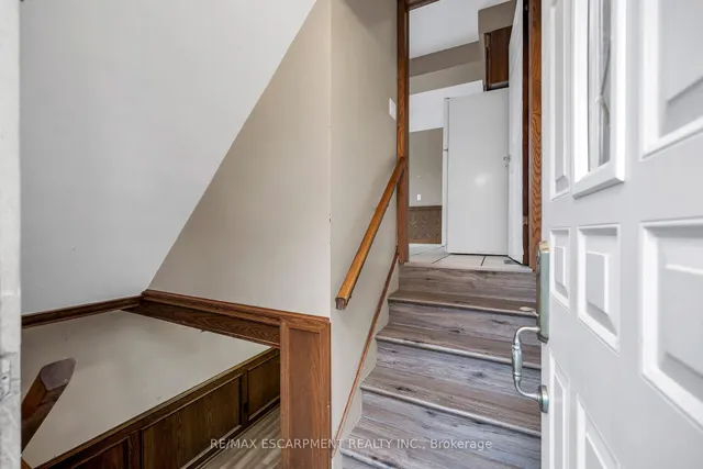 Additional image 26 of 85 East 45th St