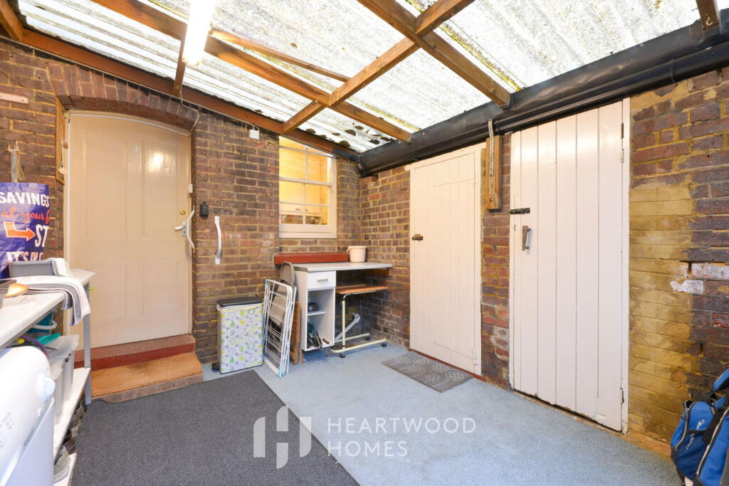 Additional image 18 of Gardeners Cottage, Batchwood Hall, St. Albans, AL3 5XA