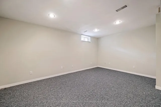 Additional image 30 of 1809 Upper Wentworth St Unit 14