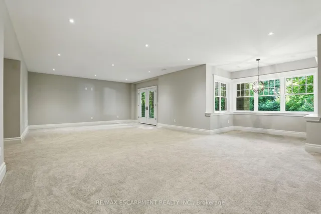 Additional image 42 of 391 Patricia Dr