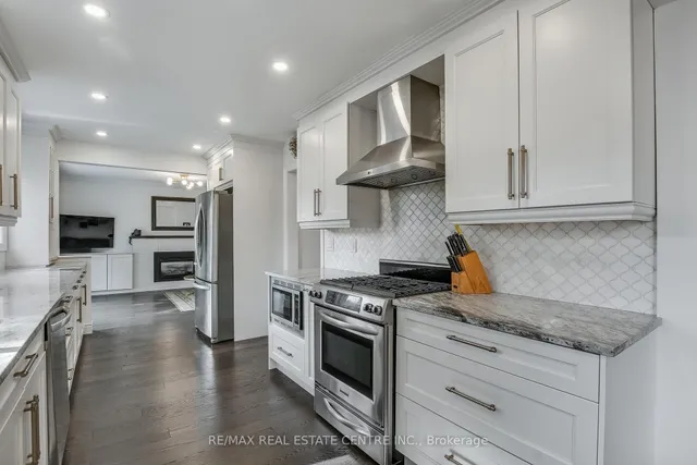 Additional image 12 of 820 Hemlock Dr