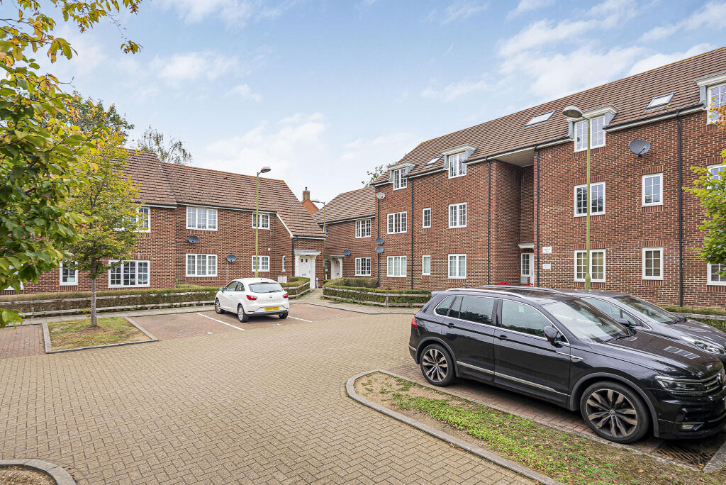 Additional image 11 of Amethyst Walk, Welwyn Garden City, Hertfordshire, AL8