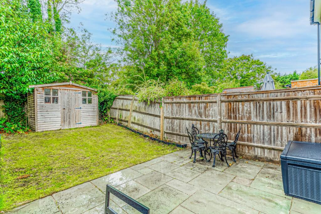 Additional image 15 of Heron Close, Wheathampstead, St. Albans, Hertfordshire, AL4