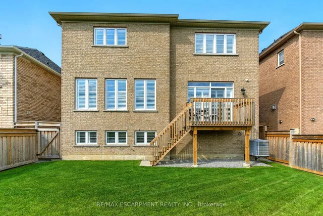 Additional image 50 of 15 Robarts Dr