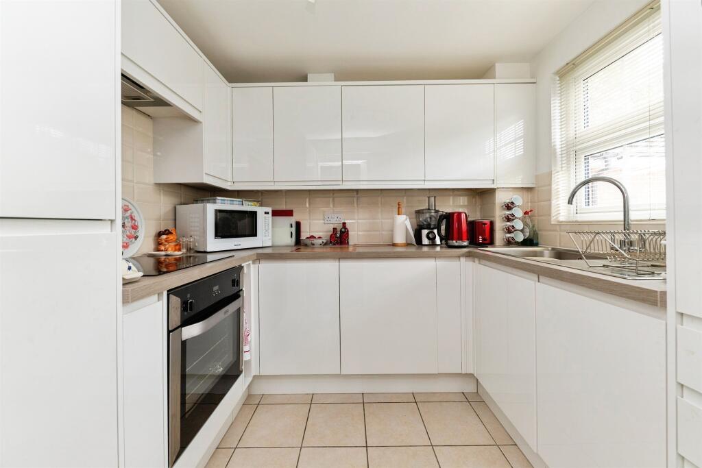 Additional image 18 of Merrifield Court, Welwyn Garden City