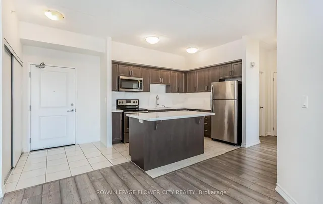 Additional image 14 of 640 Sauve St Unit 313