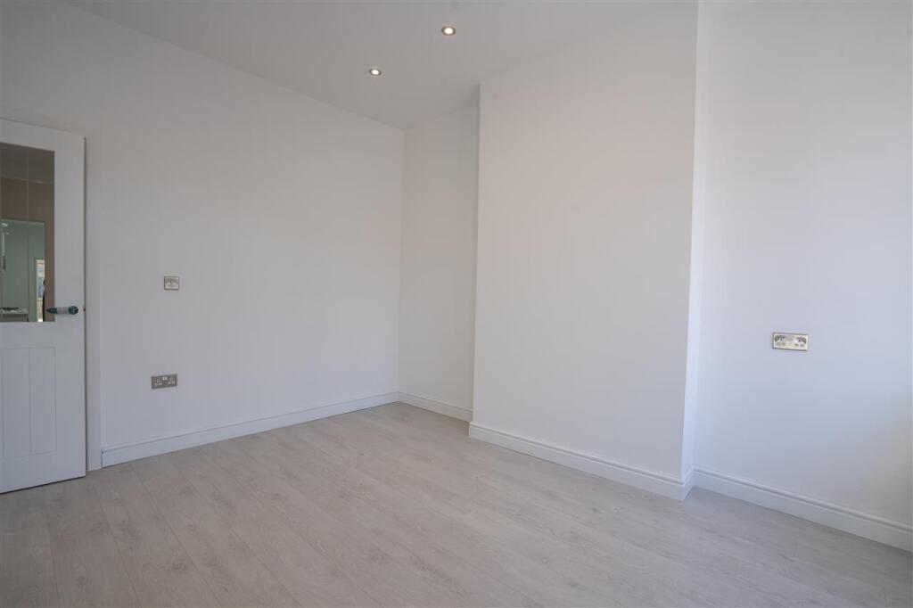 Additional image 18 of Solihull Road, Birmingham