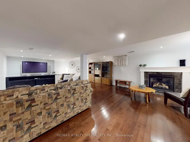 Additional image 33 of 1166 Costigan Rd