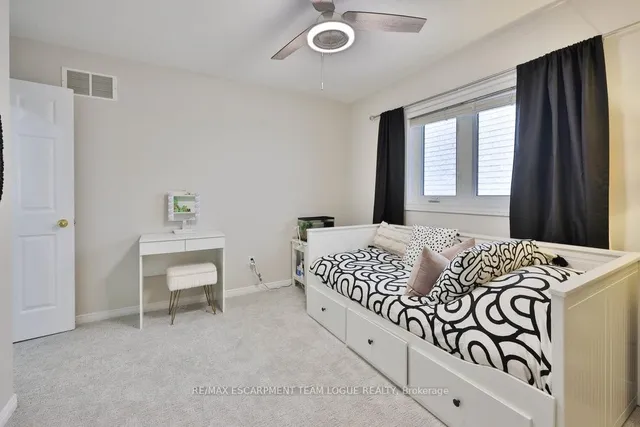 Additional image 32 of 4676 Bracknell Rd