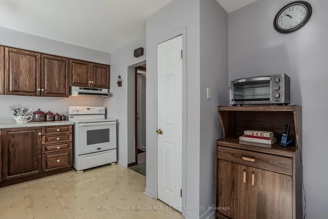 Additional image 14 of 1254 Treeland St