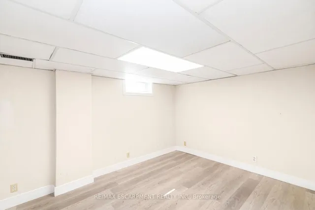 Additional image 26 of 25 Bryna Ave Unit F