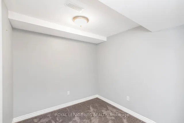 Additional image 31 of 45 Seabreeze Cres Unit 22