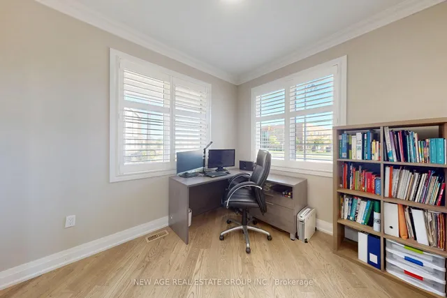 Additional image 8 of 153 Whitlock Ave