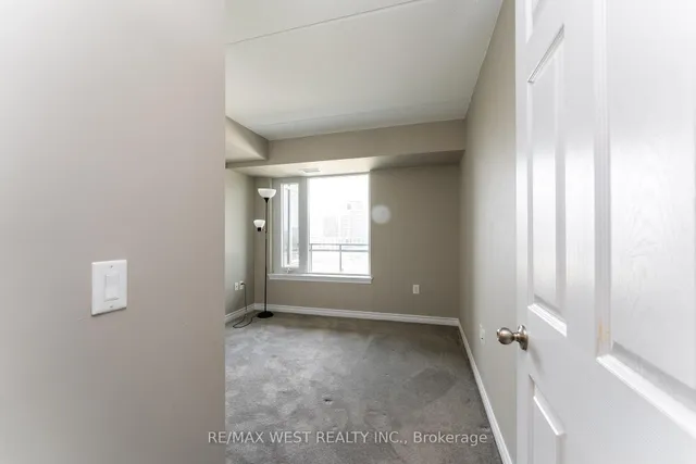 Additional image 12 of 716 Main St Unit 910