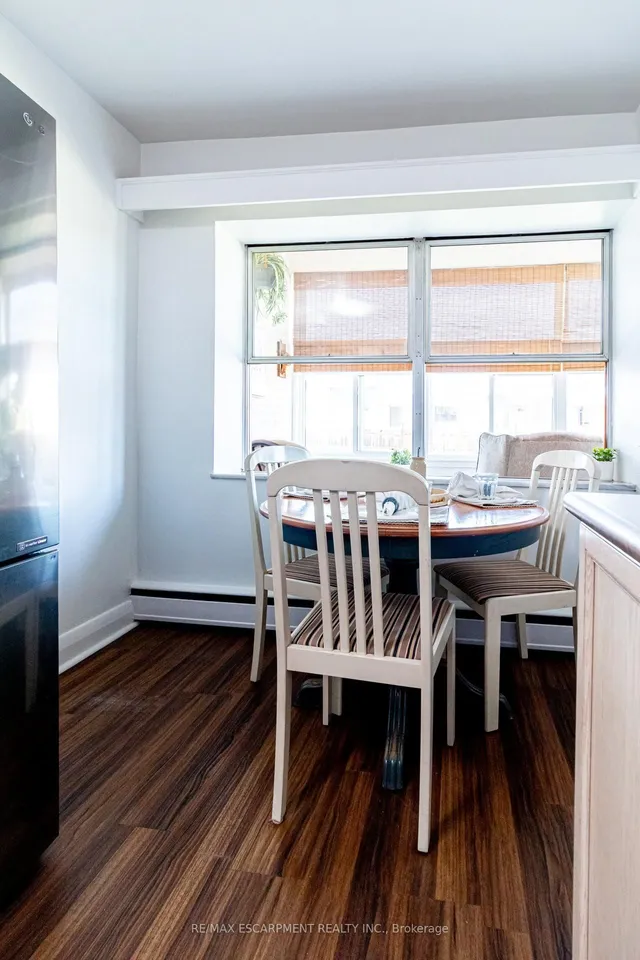 Additional image 12 of 824 Brant St Unit 8