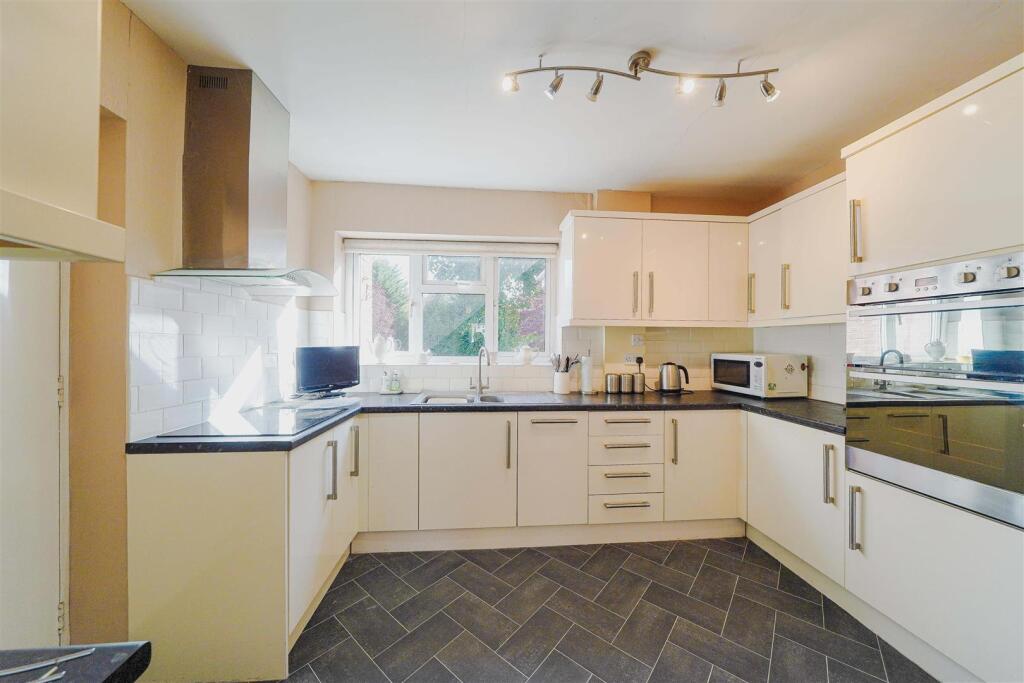 Additional image 3 of Hollie Lucas Road, Kings Heath, Birmingham