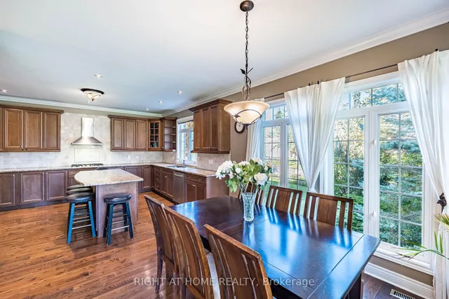 Additional image 21 of 11150 Menzies Crt