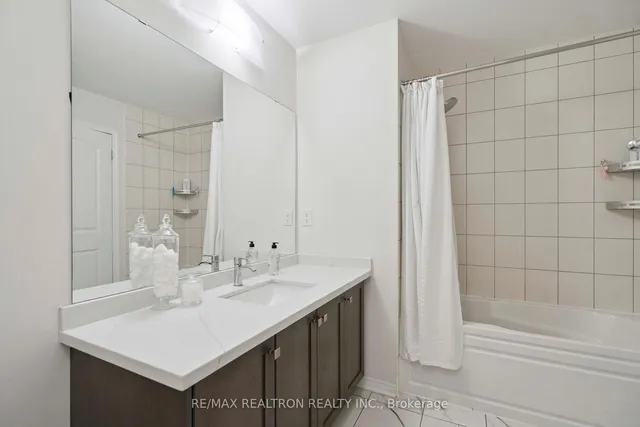 Additional image 16 of 233 Kinsman Dr