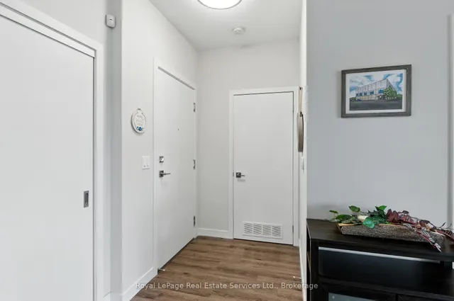 Additional image 2 of 2081 Fairview St Unit 813