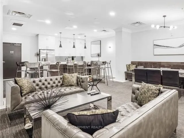 Additional image 15 of 112 King St Unit 903