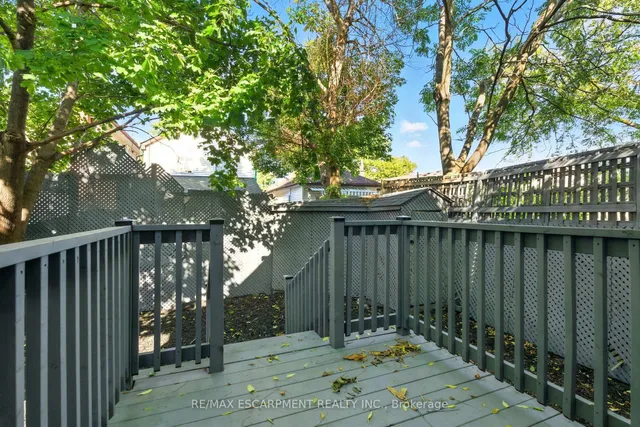 Additional image 44 of 9 ALICE St