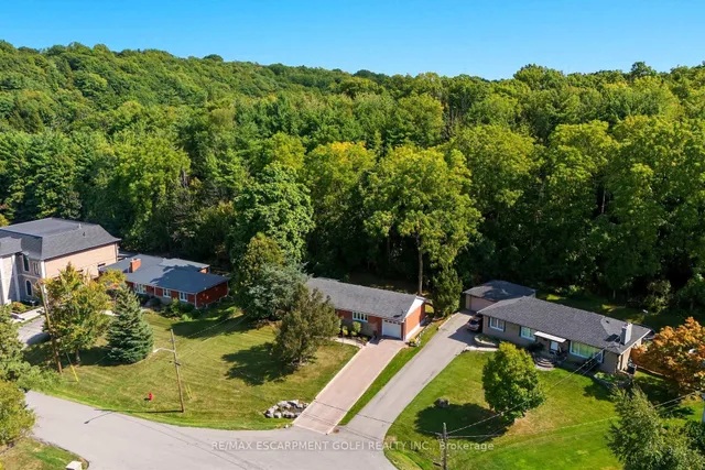 Additional image 35 of 894 Bishop Pl