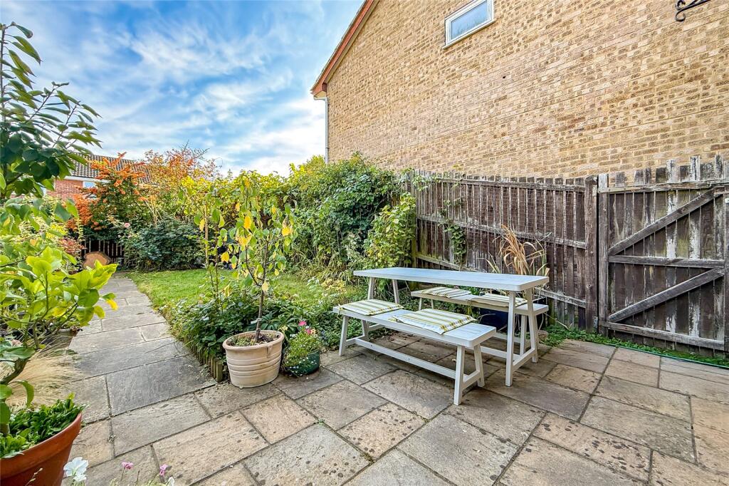 Additional image 8 of Westfield Court, St. Albans, Hertfordshire, AL4