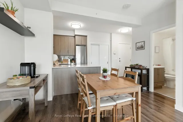 Additional image 6 of 2081 Fairview St Unit 813