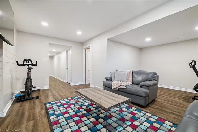 Additional image 41 of 35 Serenity Lane