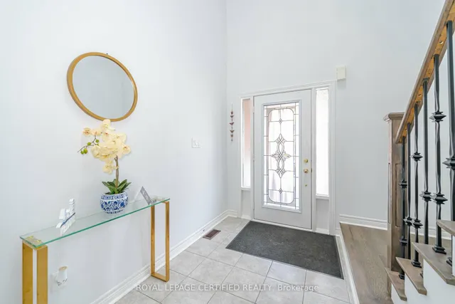 Additional image 4 of 335 Bessborough Dr