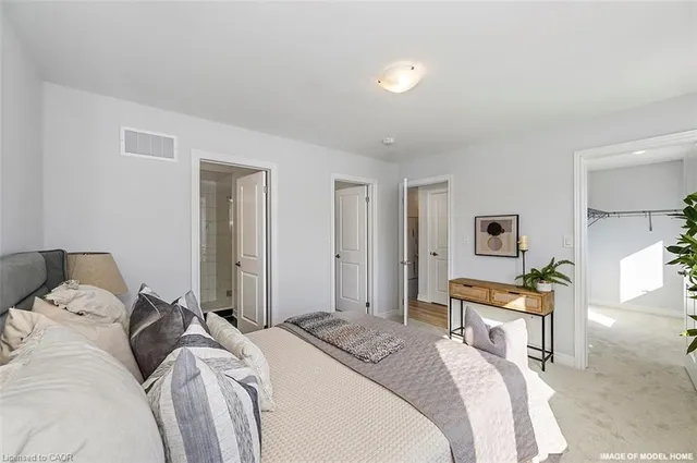 Additional image 18 of 205 Thames Way Unit 29
