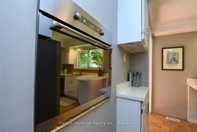 Additional image 15 of 454 Evergreen Ave