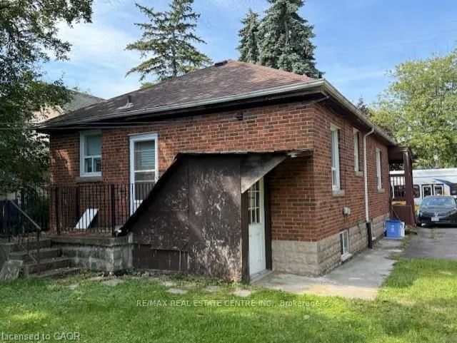 Additional image 3 of 77 Emerson St