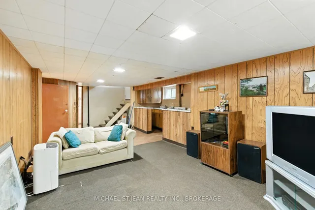 Additional image 28 of 73 Balmoral Ave