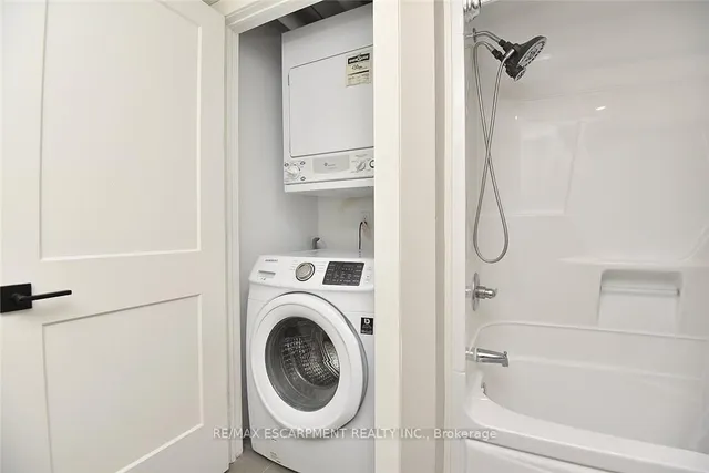 Additional image 25 of 2035 Appleby Line Unit 103