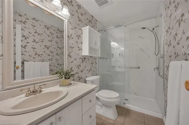 Additional image 23 of 1560 Kerns Rd Unit 7