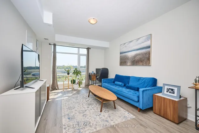 Additional image 11 of 600 North Service Rd Unit 221