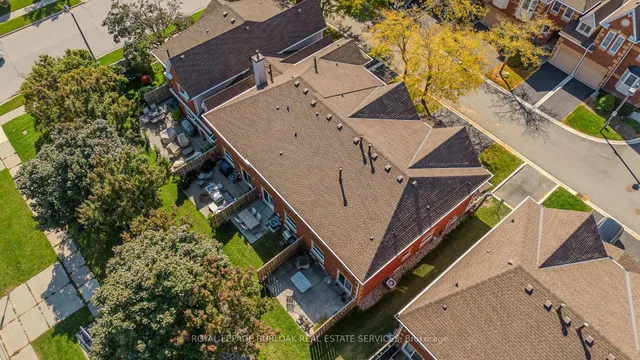Additional image 7 of 1415 Hazelton Blvd Unit 23